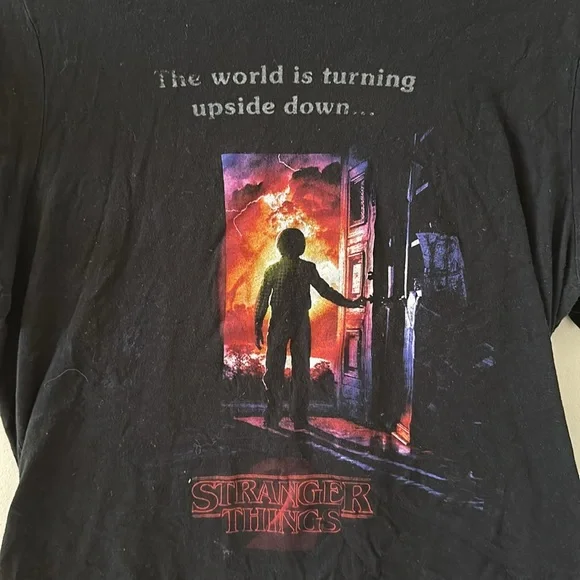 Stranger Things Tee - Picture 2 of 5